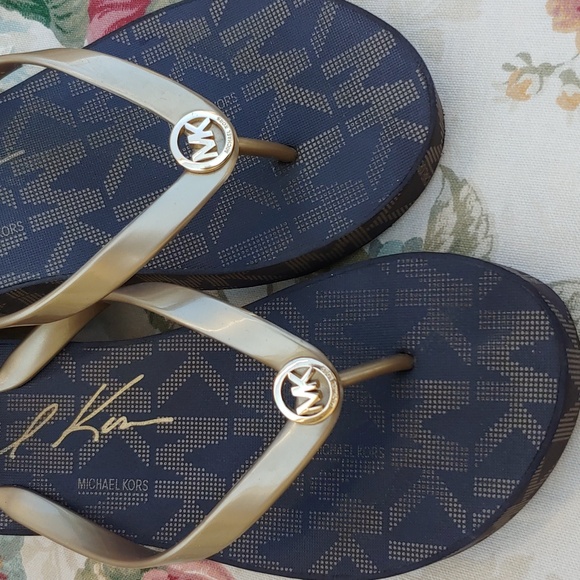 Michael Kors Bedford Gold and Brown Platform Wedge Sandals Women's size 11 - Picture 4 of 17